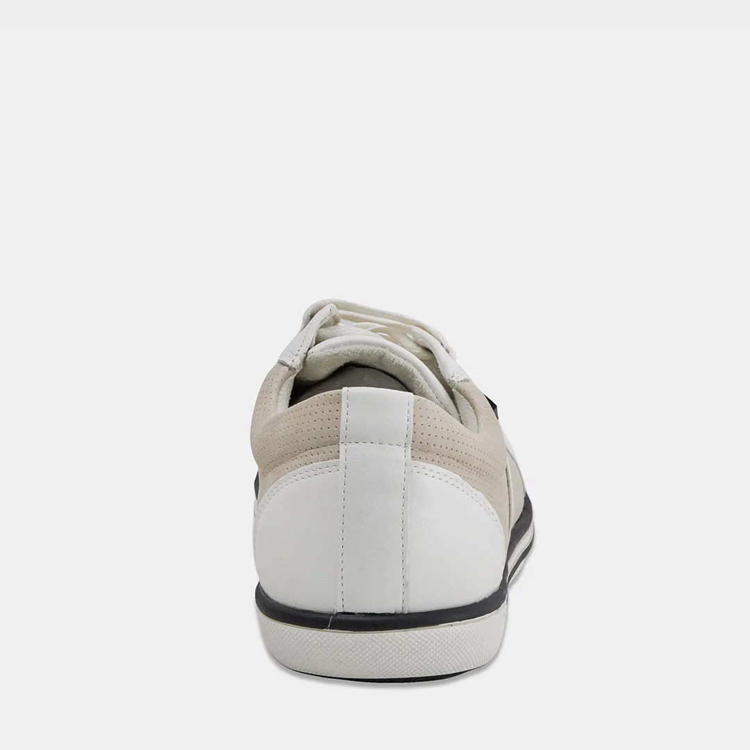 Center Low Top Sneaker